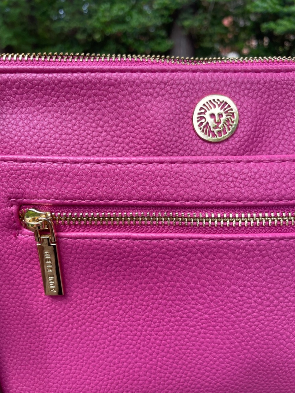 Anne Klein Hot Pink Pebbled Leather Crossbody with Gold-Tone Logo - Picture 4 of 12